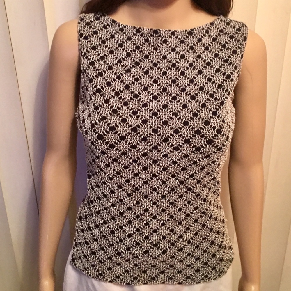 Black and White Top